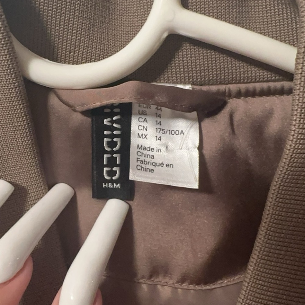 Champagne H&M Jacket - Picture 2 of 3